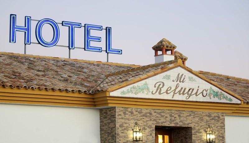 Hotel Mi Refugio Lucena Exteriör bild